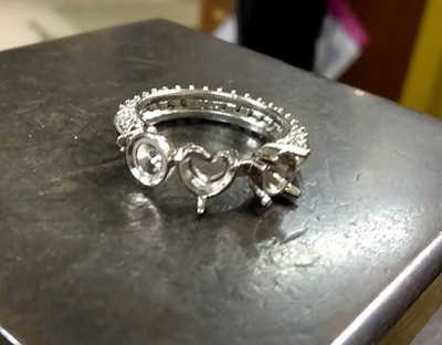 プラチナ鋳造完成