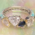 完成した豪華な「しあわせ（4つ合わせ）」リング