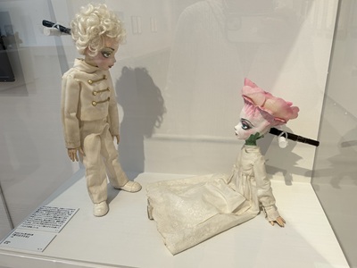 星の王子さまをモチーフにした宇野亞喜良作の人形